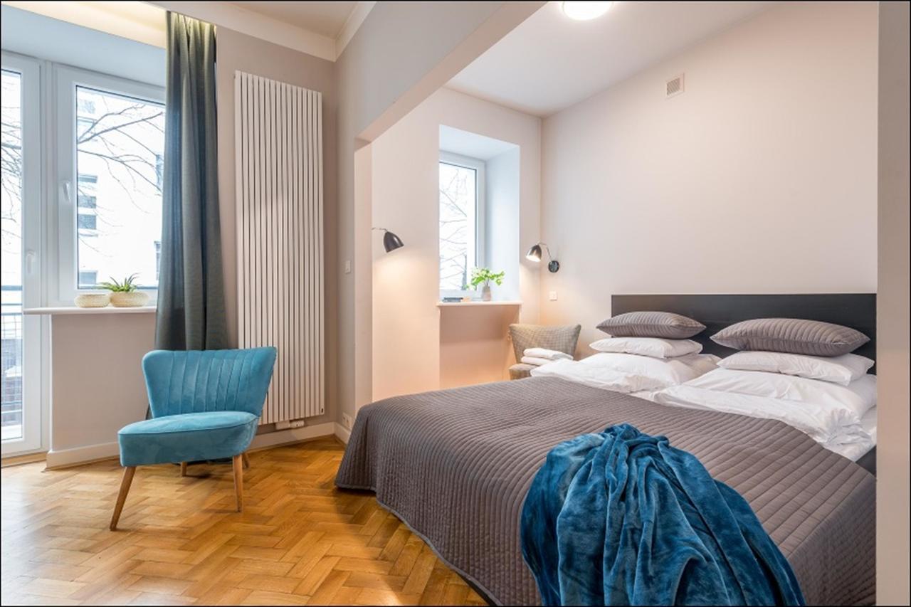 Poznanska P&O Apartments Варшава Экстерьер фото